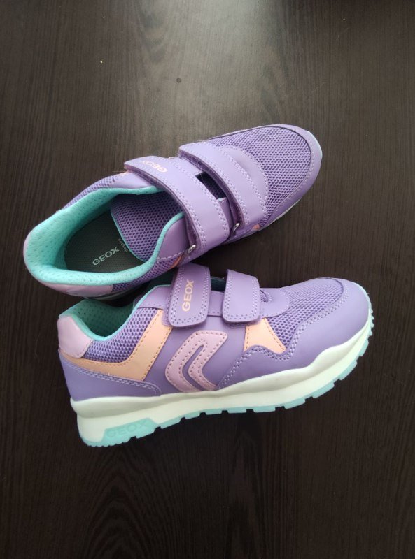Детские кроссовки Geox размер 33
