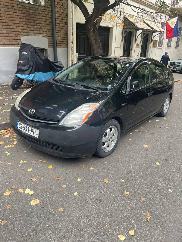 Toyota Prius 2007, 2 поколение