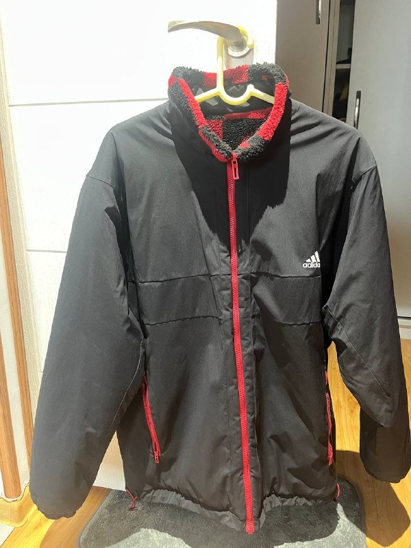 Двусторонняя adidas куртка boa sherpa 4