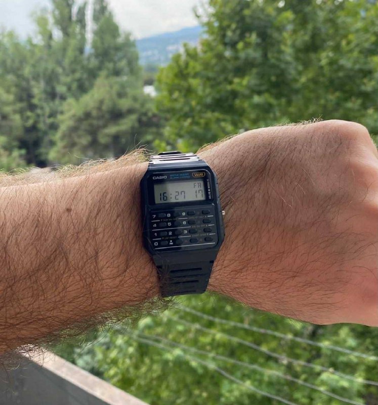Часы Casio с калькулятором