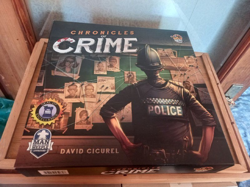 Настольные игры Племена, Chronicles of crime, Catan, Cyber, Uno Spin, пазлы Marvel 4