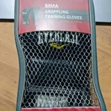 Перчатки MMA Everlast 2
