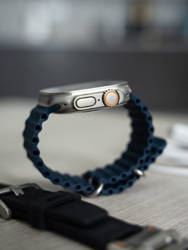 Apple Watch Ultra 2, 2 ремешка, зарядное 6