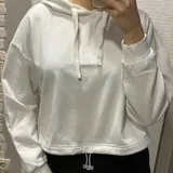Черные лонгслив и брюки, белый худи 4