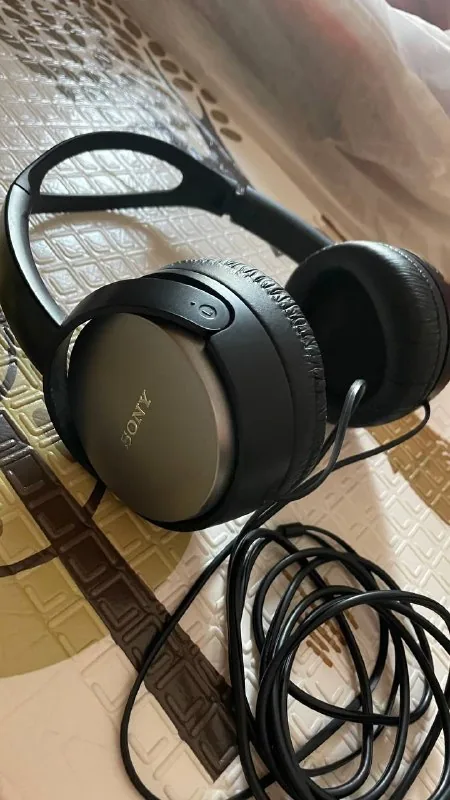 Наушники проводные Sony MDR XD150B 1