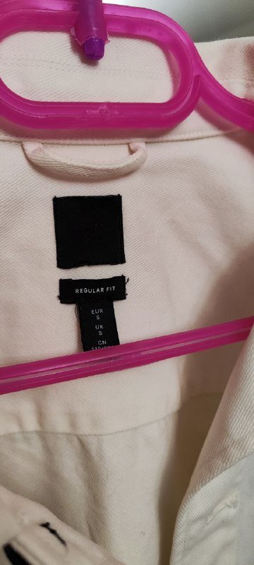 Куртка HM бежевая женская S 2