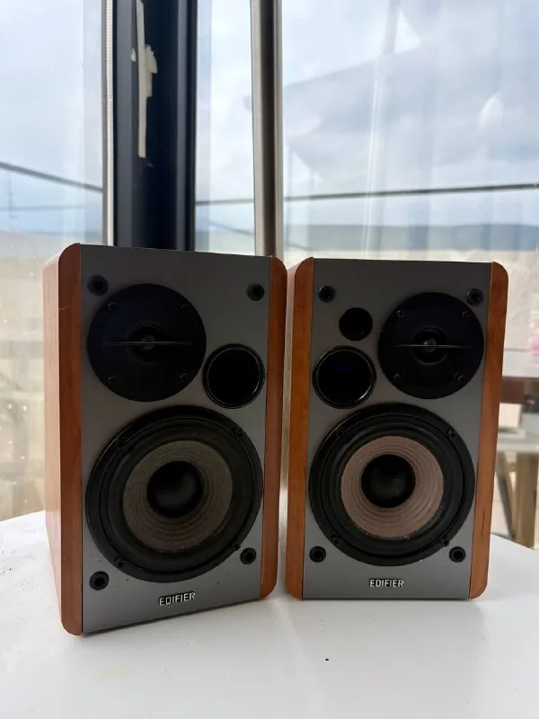 Edifier R1280DB колонки