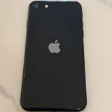 iPhone 11 Pro Max 256GB, iPhone SE 2020 64GB, iPhone SE 16GB 9