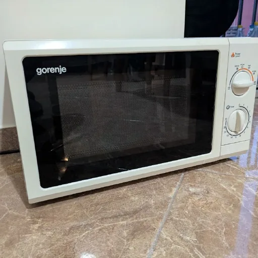 Микроволновка Gorenje MO20MW