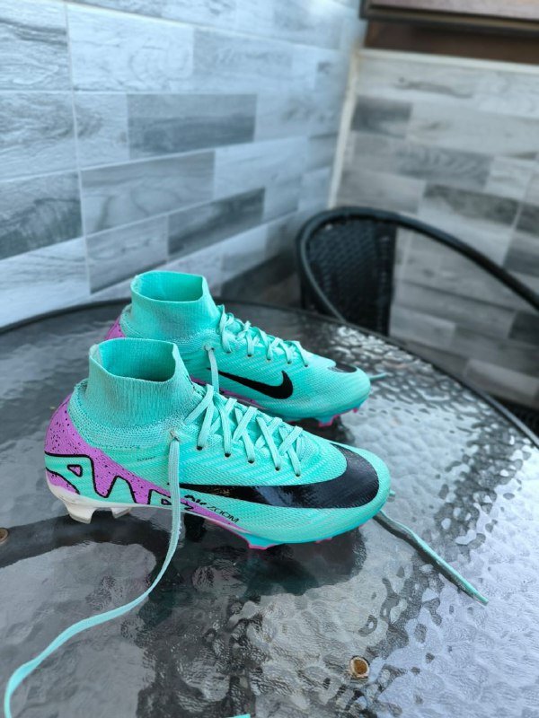 перчатки для бокса, рюкзак Kikka boo, футбольные бутсы 7