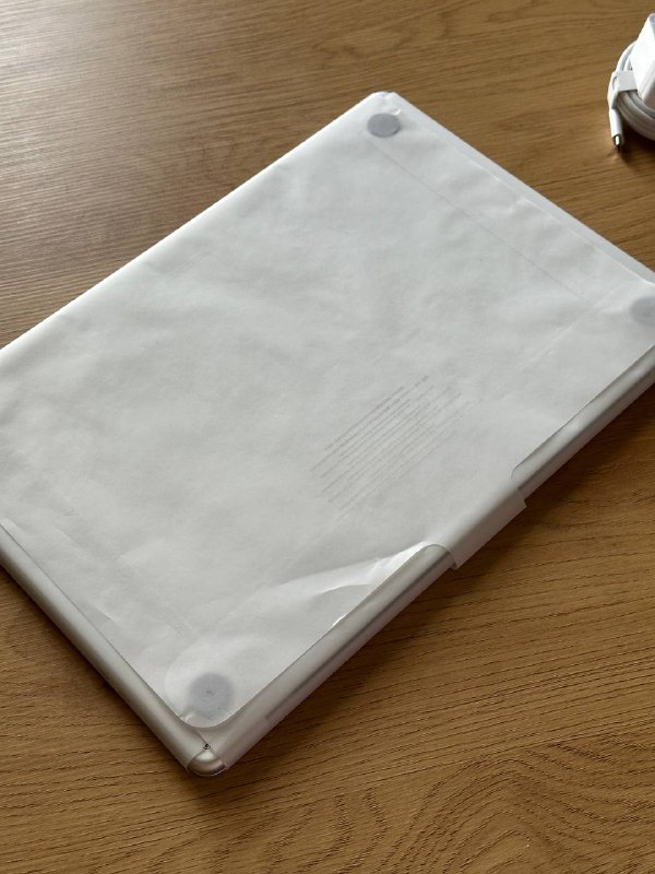 MacBook Air 15 M4 16/256 Silver 3