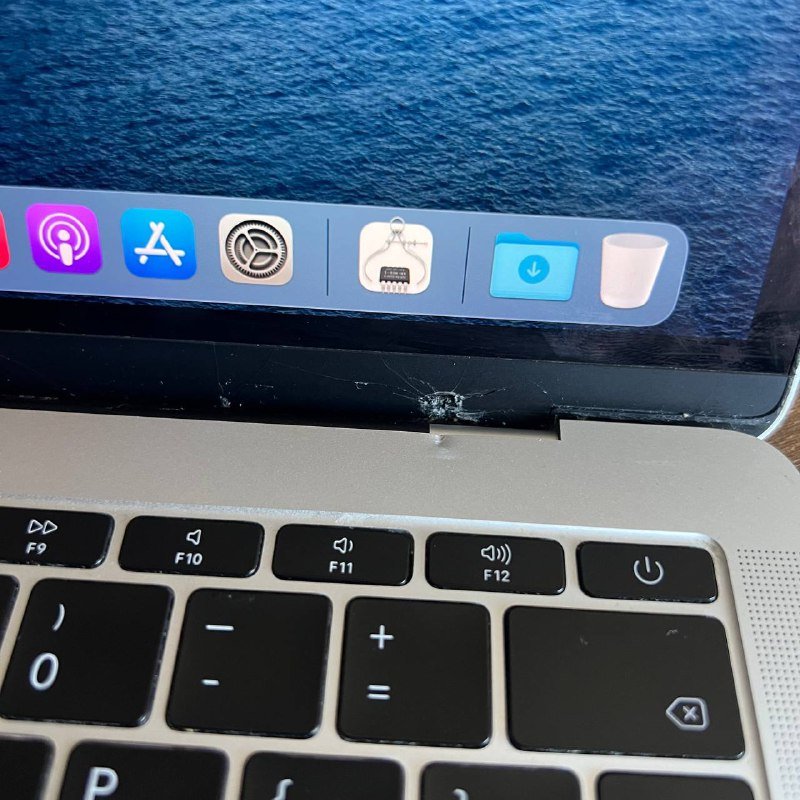 MacBook Pro 13-inch 2017 Intel Core i5 8GB 128GB 4