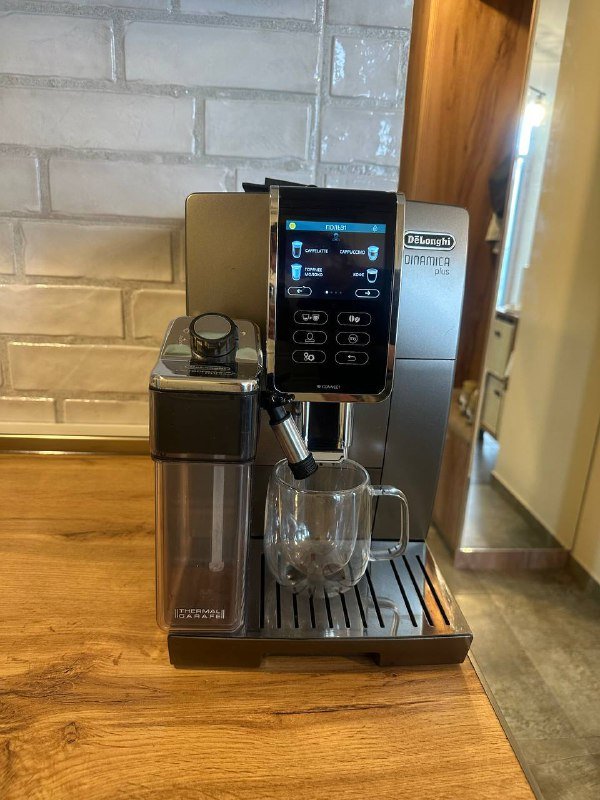 Кофемашина Delonghi Dinamica Plus
