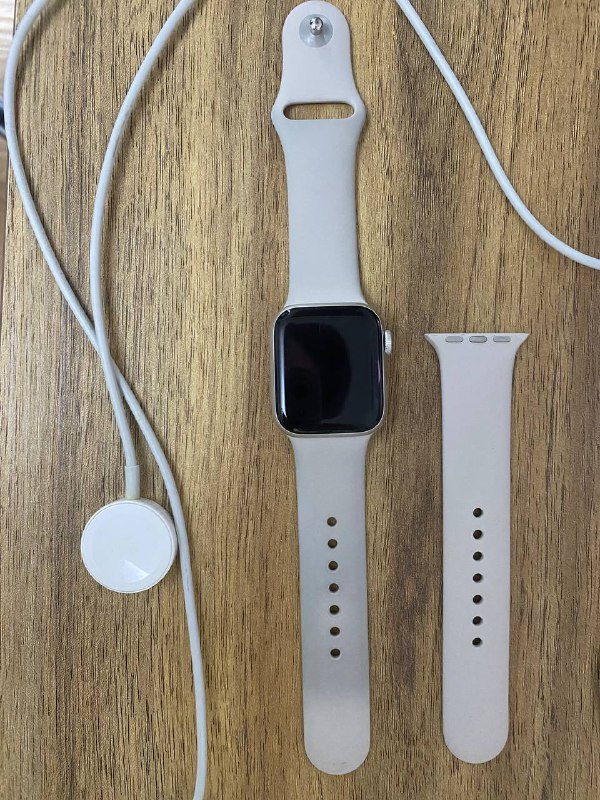 Apple Watch SE, зарядное устройство, ремешок