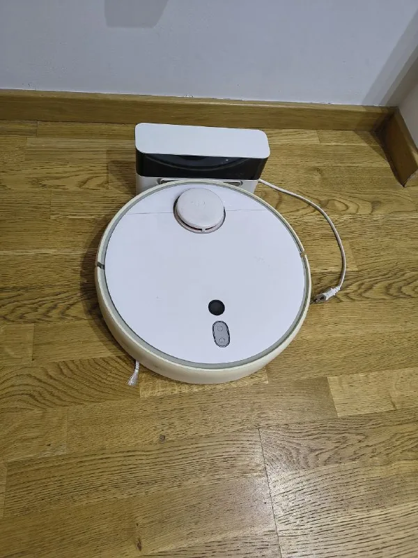 Xiaomi Mi Robot 1S робот-пылесос
