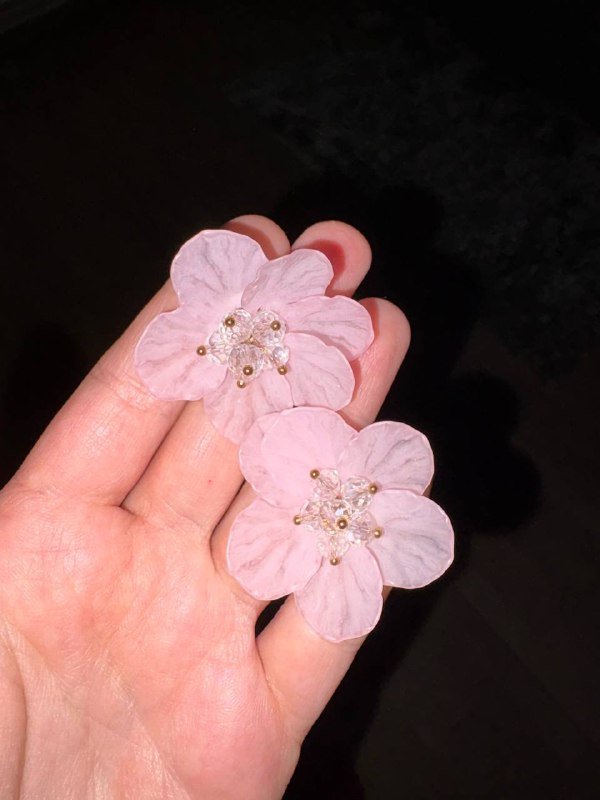 серьги из Koton, масло для волос 1