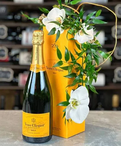 Шампанское Veuve Clicquot 0,75 л