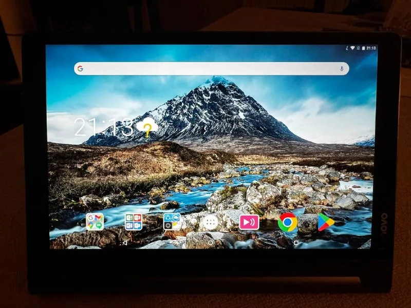 Планшет Lenovo YT-X703L 1