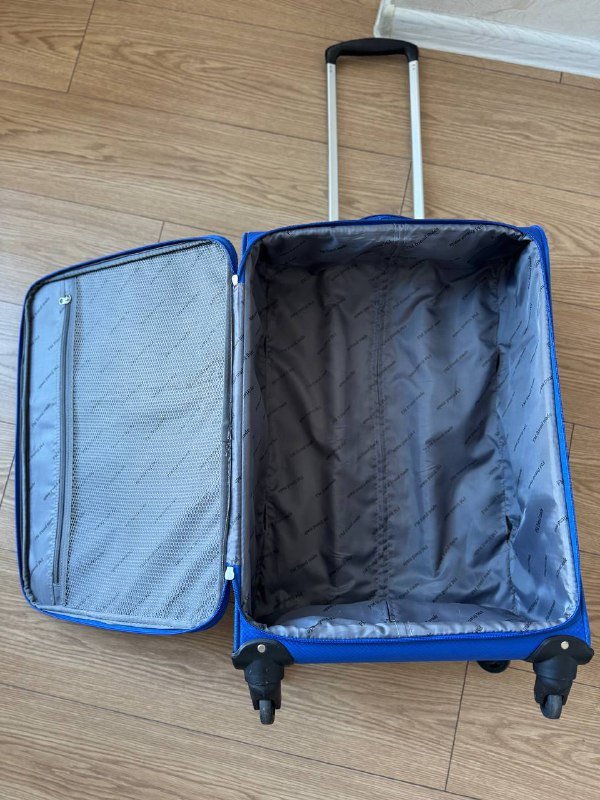 Тканевый чемодан 40*60*20 4