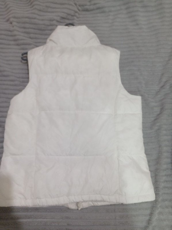 Жилетка размер Л, подходит на С и М 2