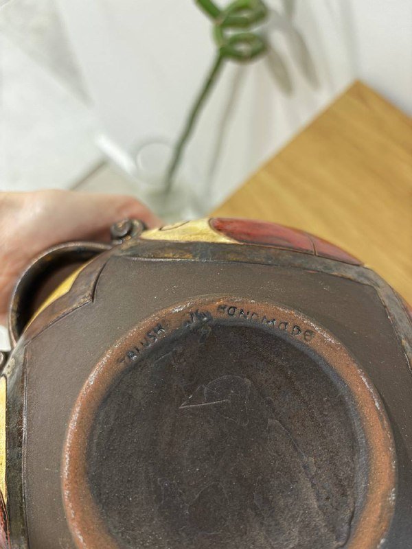 Посуды белая с одной ручкой, большая с двумя ручками 5