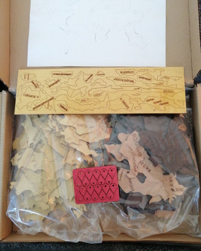 Интерьерная настенная карта мира из дерева 2