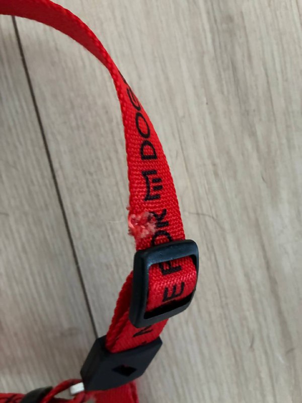 Шлейка Staya размер S mono red