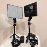 Два цветных светильника Yongnuo 2