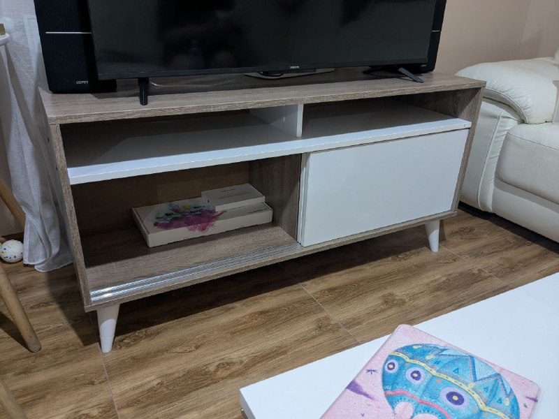 Тумба под телевизор 2