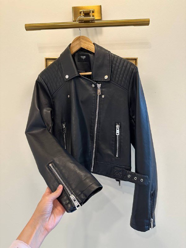 Кожанка Colin’s, юбка Benetton, зеленое платье M 2