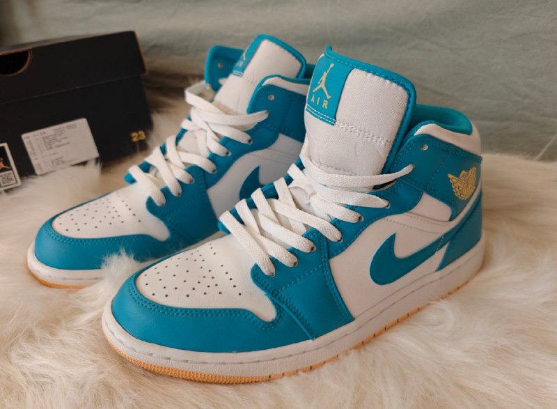 Кроссовки Nike Air Jordan 1 Mid мужские