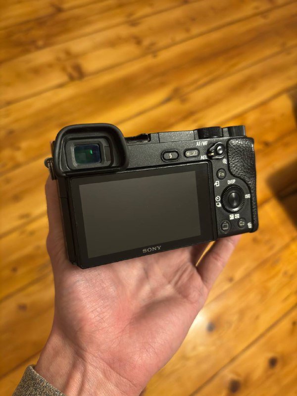 Фотоаппарат Sony a6300 2