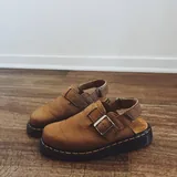 Ботинки Vagabond, Dr Martens 1