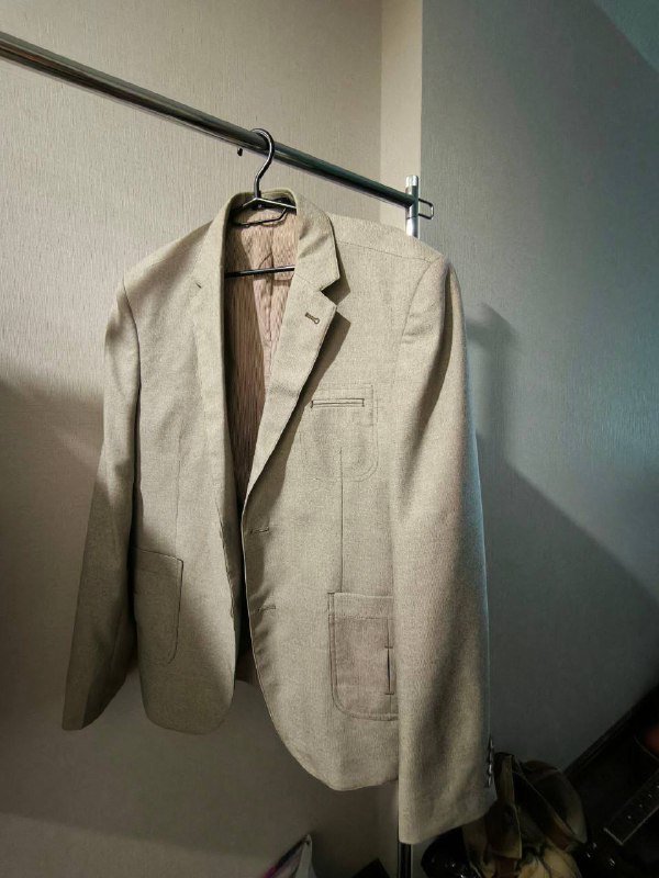 Мужской пиджак Svyatnyh новый