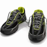 Кроссовки Guess, штаны из экокожи, кроссовки Nike, лоферы кожаные 3