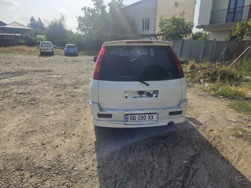 Mitsubishi RVR 2000 года 4