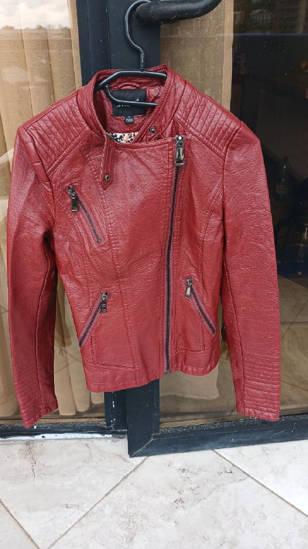 Леггинсы, Куртка, Джинсы, Adidas велосипедки, Рубашка, Шарф, Сапоги Quecha 2