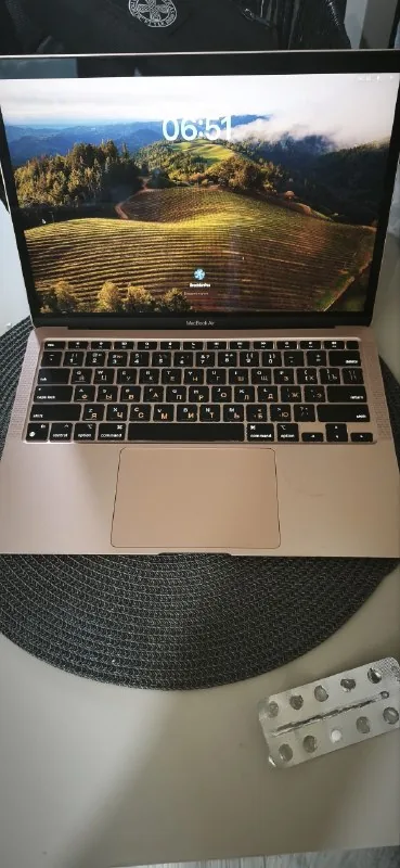 MacBook M1, 8 გბ, 256 გბ 1