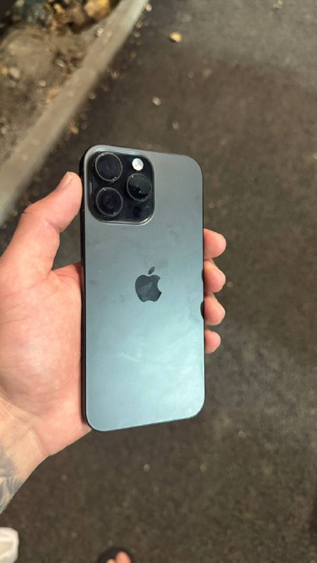 iPhone 16 Pro Max 256GB 3