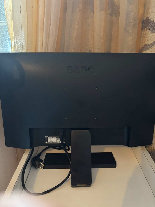 BENQ монитор full hd 60гц 3