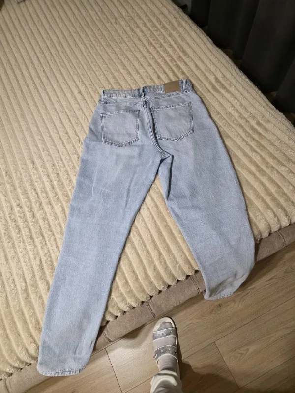 Джинсы 1