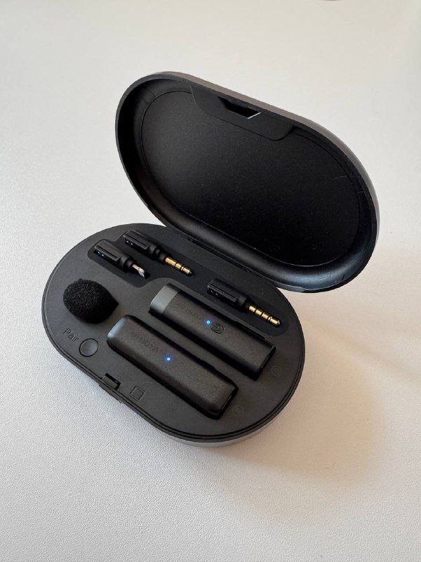 Беспроводной микрофон Boya BY-WM3 с адаптерами