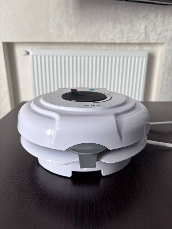 Вафельница Tiffany для тонких вафель 3