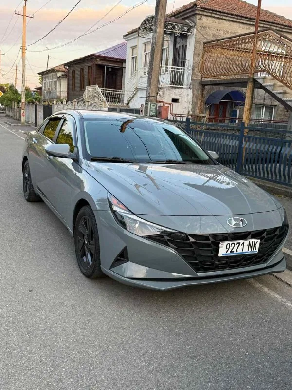 Hyundai Elantra 2022 1