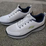 Skechers кроссовки 2