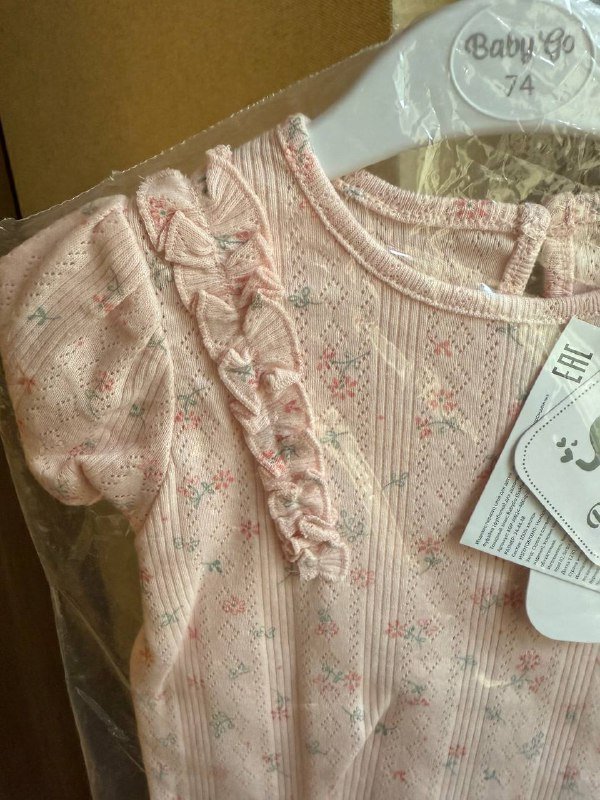 Футболка новая размер 80 2