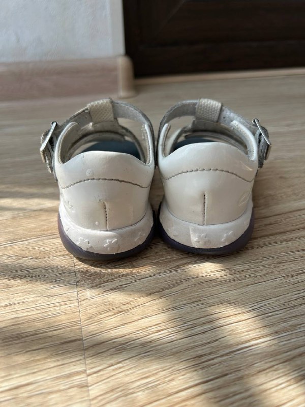 Сандалики Clarks размер 21 детские 3
