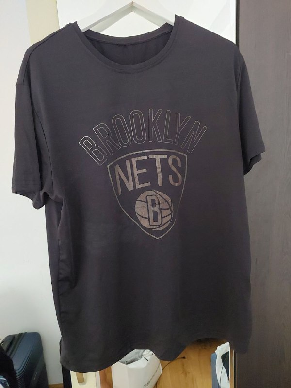 Футболка Nike, Футболка, Футболка Brooklyn Nets, Маска лыжная, Худи Nike, Футболка SMOG, Футболка HUGO, Футболка EMPORIO ARMANI, Футболка ARMANI EXCHANGE, Футболка Air Jordan 2