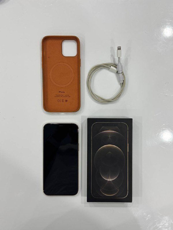 iPhone 12 Pro Max 256GB Gold 3