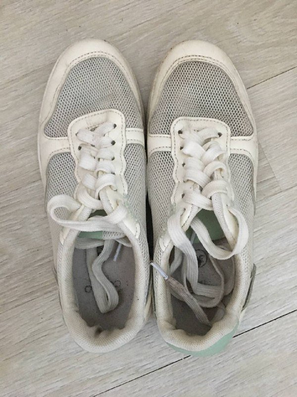 Ботинки черные 37 размер, кроссовки New Balance 39, кроссовки белые 37, джинсы черные, лосины спортивные, джинсы зеленые, коралки, наколенник 3